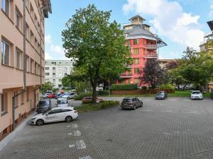 Prodej bytu 2+kk, Praha, Na okraji, 50 m2