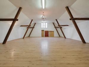 Prodej komerční nemovitosti, Horní Cerekev, 460 m2
