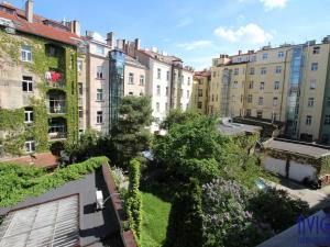Pronájem bytu 2+1, Praha - Dejvice, Eliášova, 73 m2