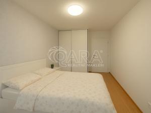 Pronájem bytu 3+kk, Praha - Jinonice, Nyklíčkova, 90 m2