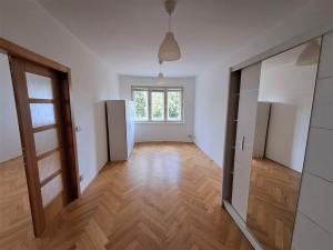 Pronájem bytu 2+1, Praha, Na květnici, 66 m2