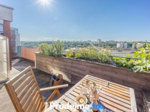 Prodej bytu 2+kk, Praha - Žižkov, Květinková, 89 m2