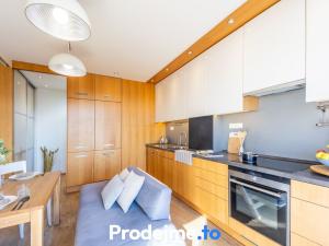 Prodej bytu 2+kk, Praha - Žižkov, Květinková, 89 m2