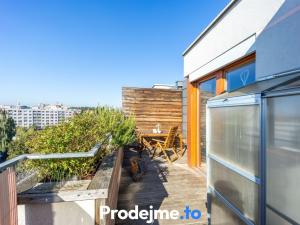 Prodej bytu 2+kk, Praha - Žižkov, Květinková, 89 m2