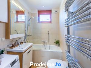 Prodej bytu 2+kk, Praha - Žižkov, Květinková, 89 m2