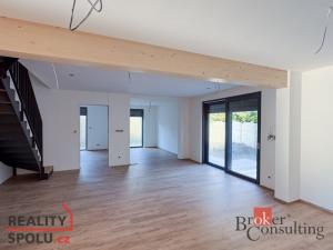 Prodej bytu 4+1, Praha - Pitkovice, K dálnici, 155 m2