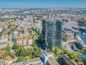 Pronájem kanceláře, Praha, 600 m2