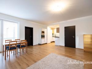 Pronájem bytu 3+kk, Praha, Formanská, 92 m2