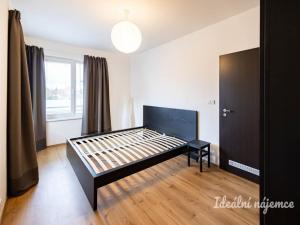Pronájem bytu 3+kk, Praha, Formanská, 92 m2