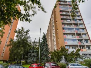 Pronájem bytu 2+kk, Praha - Kobylisy, Hrubého, 43 m2