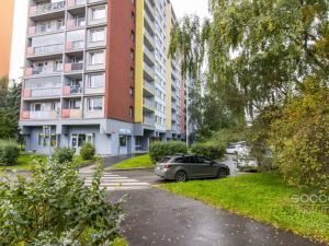 Pronájem bytu 2+kk, Praha - Kobylisy, Hrubého, 43 m2