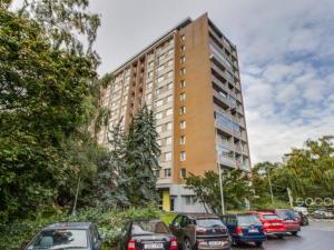 Pronájem bytu 2+kk, Praha - Kobylisy, Hrubého, 43 m2