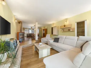 Prodej rodinného domu, Dolní Dunajovice, Zahradní, 170 m2
