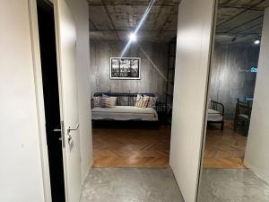 Pronájem bytu 2+kk, Praha, Hlavní, 76 m2