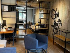 Pronájem bytu 2+kk, Praha, Hlavní, 76 m2