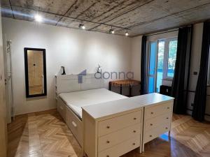 Pronájem bytu 2+kk, Praha, Hlavní, 76 m2