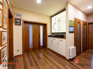 Prodej bytu 5+kk, Plzeň - Doubravka, Na Terasách, 118 m2
