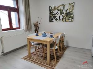 Pronájem bytu 2+kk, Děčín - Děčín III-Staré Město, Žerotínova, 54 m2