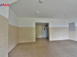 Prodej bytu 1+kk, Náchod, Běloveská, 30 m2