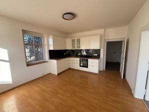 Pronájem bytu 3+1, Rokycany, Dukelská, 98 m2