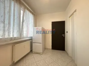 Prodej bytu 3+1, České Budějovice - České Budějovice 3, Čéčova, 63 m2