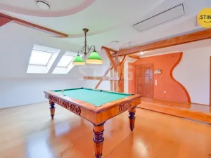 Prodej vily, Luže - Radim, 700 m2