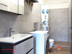 Pronájem bytu 2+1, Plzeň - Jižní Předměstí, Klatovská třída, 75 m2