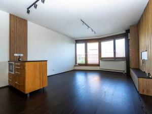 Pronájem bytu 2+kk, Praha - Hlubočepy, Devonská, 60 m2