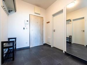 Pronájem bytu 2+kk, Praha - Hlubočepy, Devonská, 60 m2