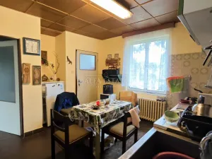 Prodej rodinného domu, Hostín u Vojkovic, 200 m2