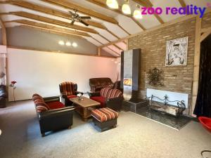 Prodej rodinného domu, Lobendava, 325 m2