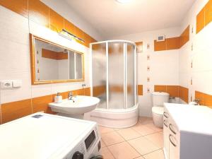 Pronájem rodinného domu, Trnová, 298 m2