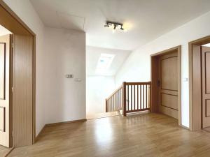 Pronájem rodinného domu, Trnová, 298 m2