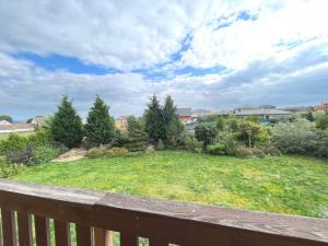 Pronájem rodinného domu, Trnová, 298 m2