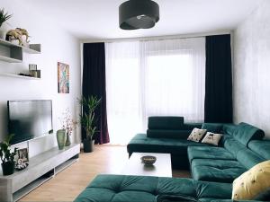 Pronájem bytu 4+1, Chlumec nad Cidlinou, Družstevní, 71 m2