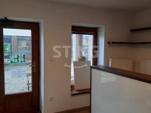 Pronájem obchodního prostoru, Bystřice nad Pernštejnem, 19 m2