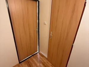 Prodej bytu 1+kk, Most, Komořanská, 33 m2