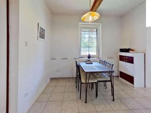 Prodej rodinného domu, Záhornice, Hlavní, 230 m2