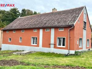 Prodej chalupy, Valeč - Velký Hlavákov, 298 m2