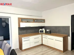 Prodej chalupy, Valeč - Velký Hlavákov, 298 m2