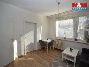 Pronájem bytu 1+1, Liberec - Liberec IV-Perštýn, Kominická, 36 m2