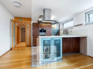 Prodej bytu 3+kk, Praha - Dejvice, Kolejní, 112 m2