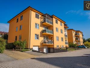 Prodej bytu 3+kk, Chrášťany, Oranžová, 67 m2