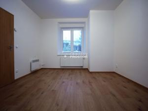 Pronájem bytu 2+kk, Praha - Čimice, Čimická, 37 m2