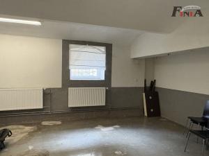 Pronájem obchodního prostoru, Nový Bor - Arnultovice, B. Egermanna, 77 m2