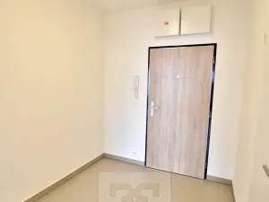 Pronájem bytu 2+kk, Praha - Hloubětín, Granitova, 61 m2