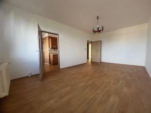 Pronájem bytu 2+1, Jindřichův Hradec - Jindřichův Hradec III, sídliště Vajgar, 62 m2
