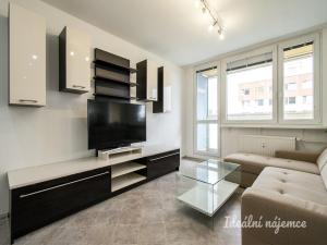 Pronájem bytu 3+kk, Praha - Modřany, Hausmannova, 70 m2