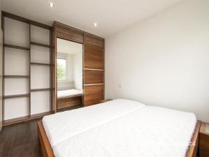 Pronájem bytu 3+kk, Praha - Modřany, Hausmannova, 70 m2