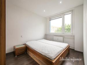 Pronájem bytu 3+kk, Praha - Modřany, Hausmannova, 70 m2